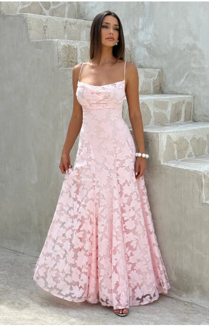 Valeria | Vestido largo lencero en rojo vino