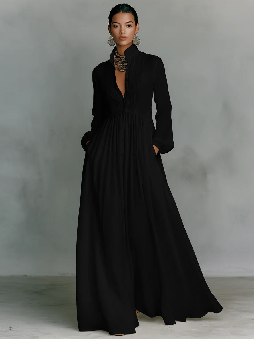 Noelia | Vestido Largo Minimalista con Cuello Alto