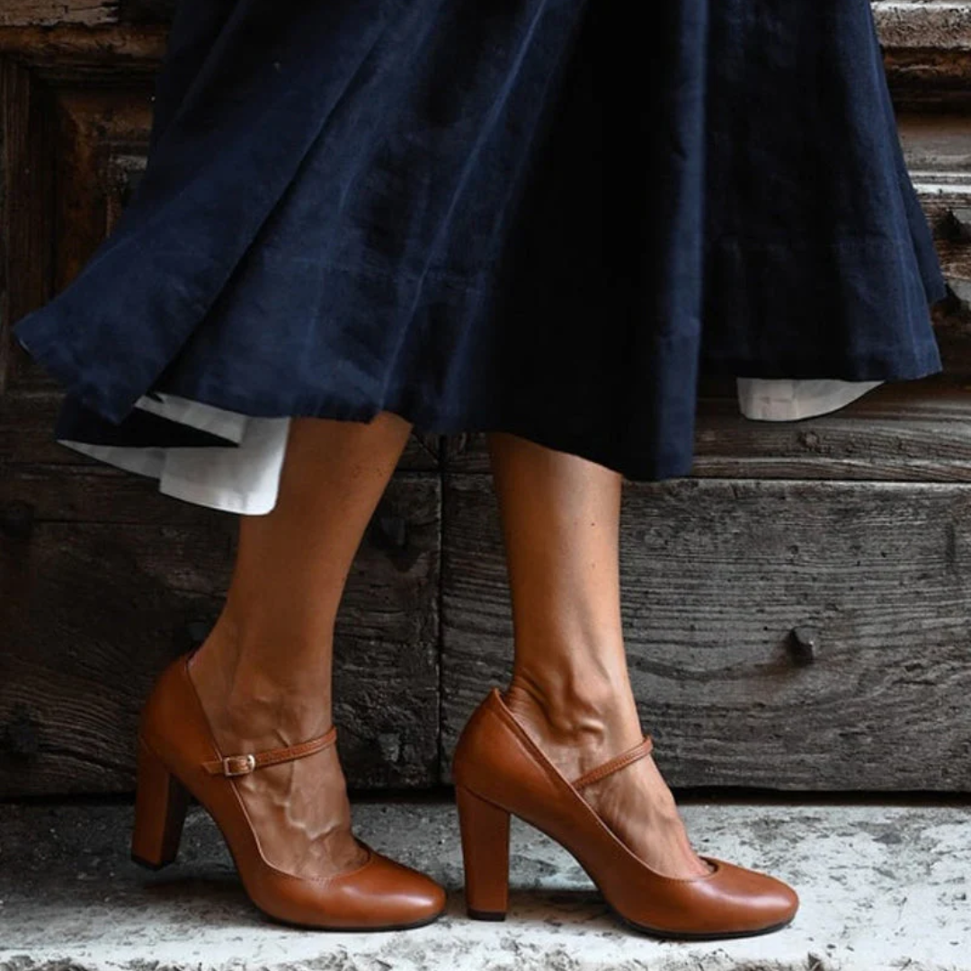 Celeste | Sandalias de diario con pequeño tacón